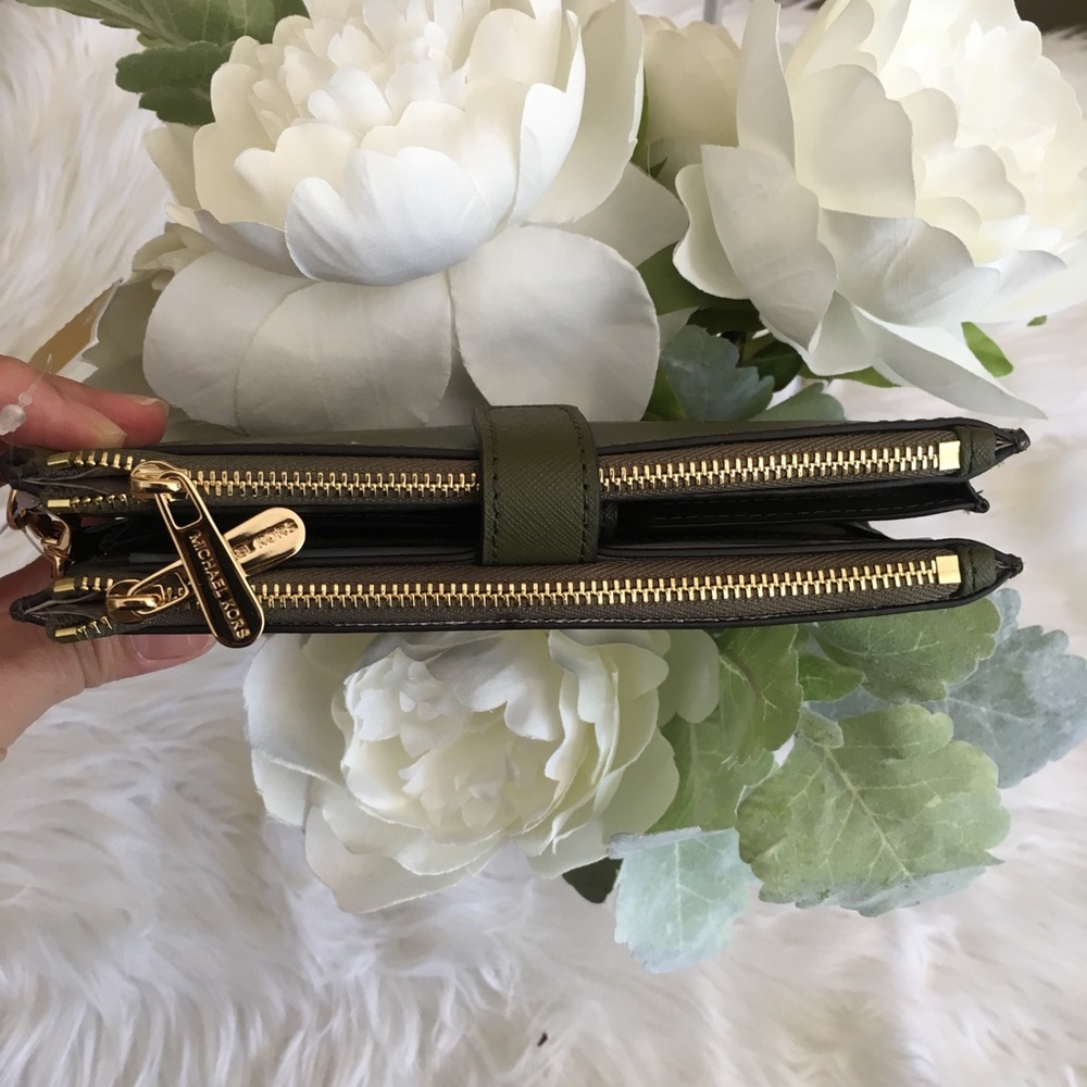 Last1✨Michael Kors Double Zipper wallet/Phone Case - Picture 4 of 8